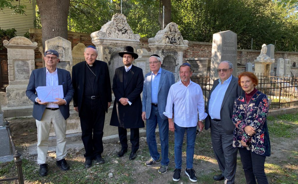 Cardinal Dr. Christoph Schönborn at the cemetery